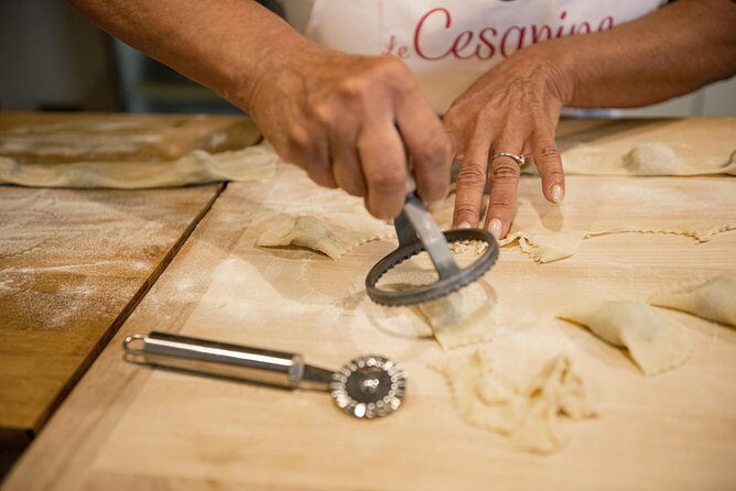 Cesarine: Fresh Pasta Class & Meal at Local's Home in Lucca - Key highlights to know before you go