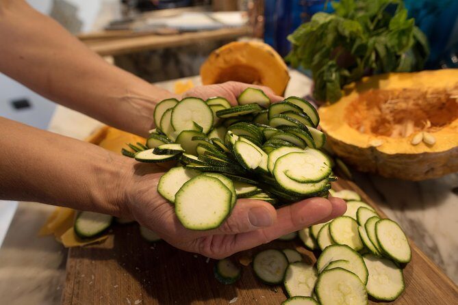 Cesarine: Home Cooking Class & Meal with a Local in Siena - The Meal Part: Wine, Pecorino, and Dessert Classics