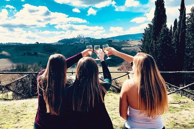 Chianti Wineries Tour with Tuscan Lunch and San Gimignano - Quick hits before you go