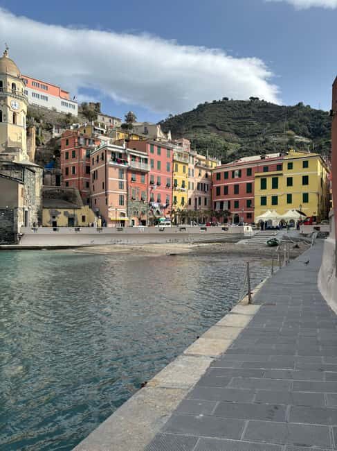 Cinque Terre: Full-Day Private Tour from Florence - Cinque Terre National Park: visiting 3 of the 5 villages the smart way
