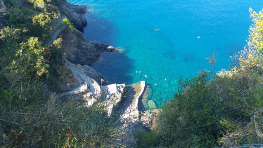 Cinque Terre Private Day Trip from Florence - Manarola to Vernazza by boat (or train in winter)