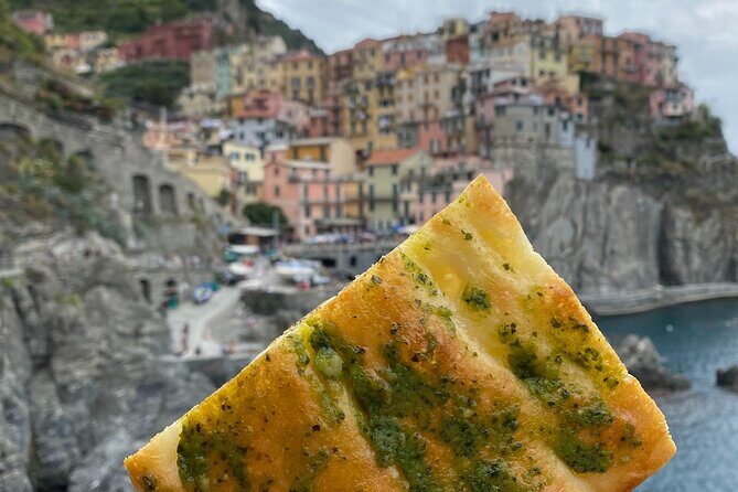 Cinque Terre PrivateTour by van from Lucca, Pisa or LaSpezia Port - Riomaggiore in two hours: the classic Riviera scene