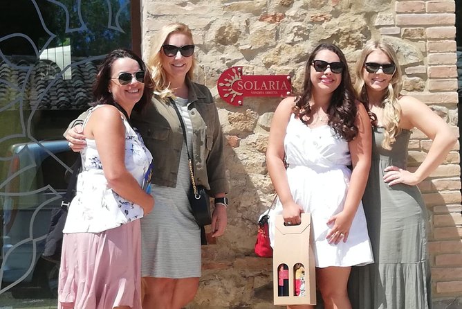 Cities, Cheese and Wine Tour in Pienza & Montepulciano - First Stop Montepulciano: Artisan Streets and an Underground Cellar Option