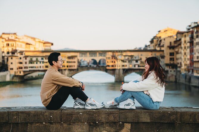 Classic Photoshoot in Florence - Uffizi first: why starting with a famous backdrop helps