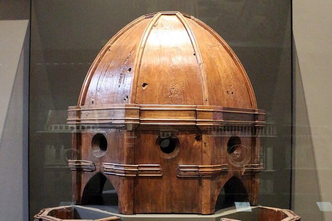 Climb Florence Duomo: Dome and Cathedral Tour - Inside the Cathedral: Your First Guided Climb Toward Santa Maria del Fiore