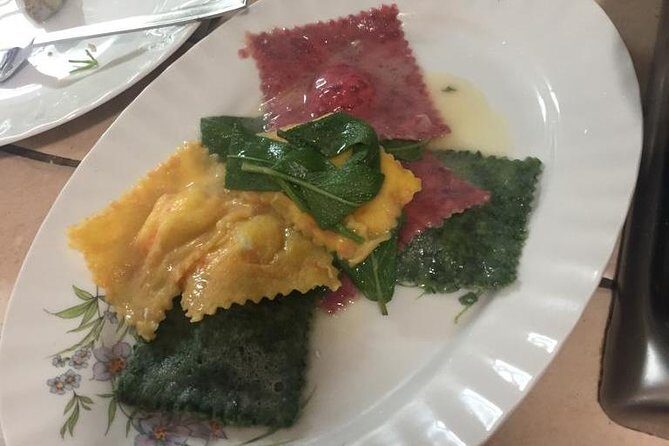 Colorful Pasta Tagliatelle and Ravioli Cooking Class near Arezzo - Meeting point, getting there, and what to bring