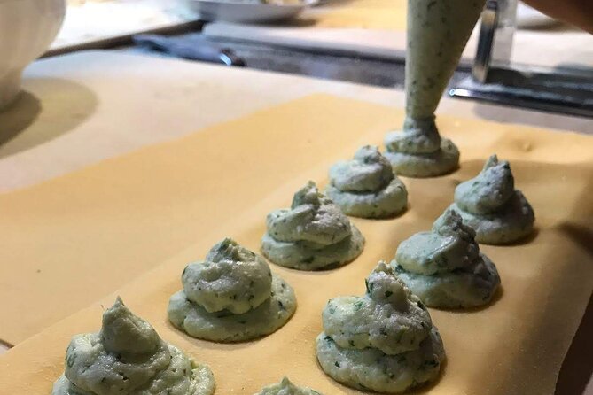 Colorful Tagliatelle & Walnut Ravioli – Home Cooking in Spoleto - Why this Spoleto pasta class feels practical (not just performative)