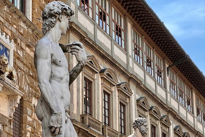 Combo Privado : Accademia, paseo por la ciudad y Galeria Uffizi - Key highlights at a glance
