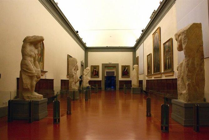 Combo Tour - Accademia Gallery And Uffizi Gallery Tour - The second act: Uffizi Gallery for Renaissance paintings, frescoes, and antiquities