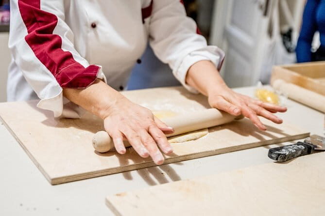 Cooking class and home made pasta in Florence with LA VIVANDIERA! - Duration and logistics: what 4 hours feels like