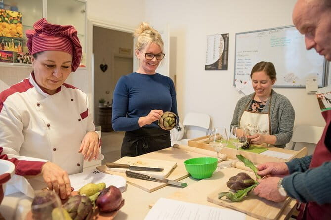 Cooking class and home made pasta in Florence with LA VIVANDIERA! - From Tuscan appetizer to your own made meal