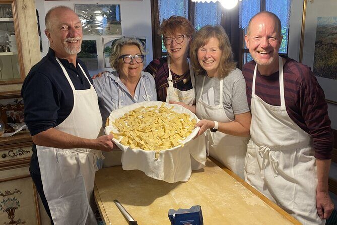 Cooking class Cortona - Where it takes place: the hilltop villa and the Tuscan countryside mood
