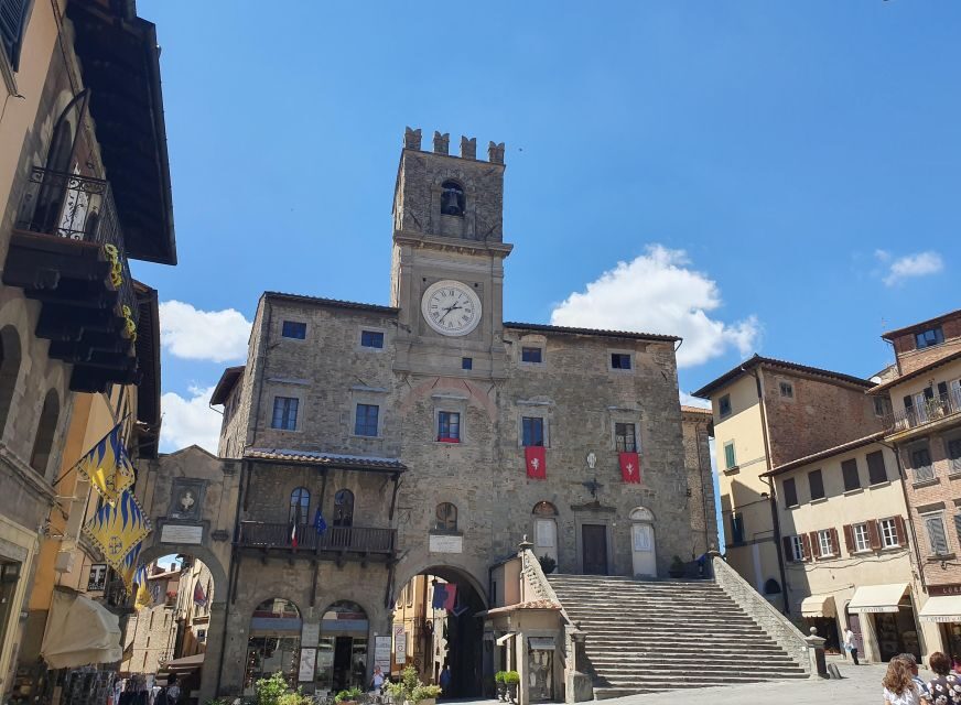 Cortona: Guided Walking Tour - Porta Bifora: the old gate with Etruscan roots