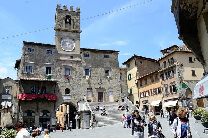 Cortona Private Guided Tour - Palazzo del Capitano del Popolo, Passerini, and the civic backbone