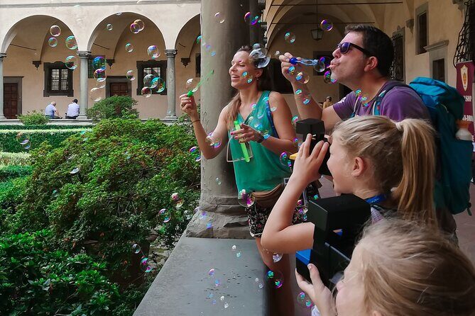 Create Polaroid Memories in Florence: Tour For Families with kids - How Polaroids change the way you see Florence