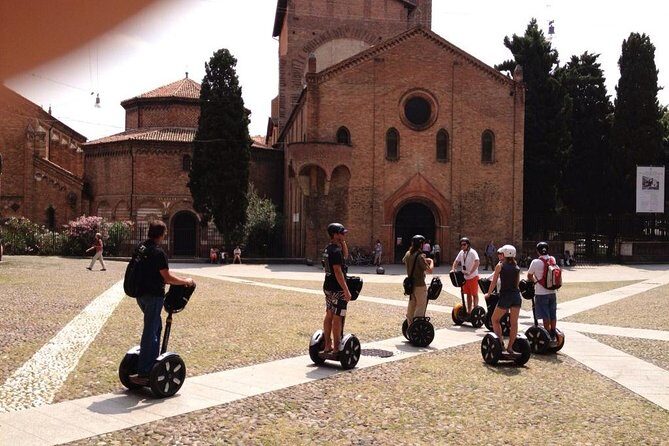 CSTRents - Bologna Segway PT Authorized Tour - Fontana del Nettuno and San Petronio Stops: Short Pauses, Big Payoff
