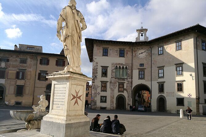 Cycling Pisa highlights & hidden treasures - half day tour - Palazzo della Sapienza: From Wheat Market to University Roots