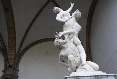 Dan Brown’s INFERNO Walk with a Local - Starting at Fontana del Porcellino: The Boar-Snout Tradition