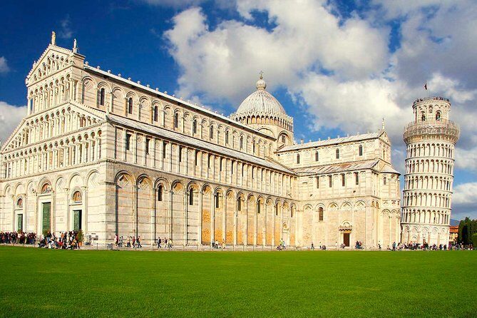 Day Trip Pisa, Siena, San Gimignano. - Transportation, group size, and comfort in the minivan