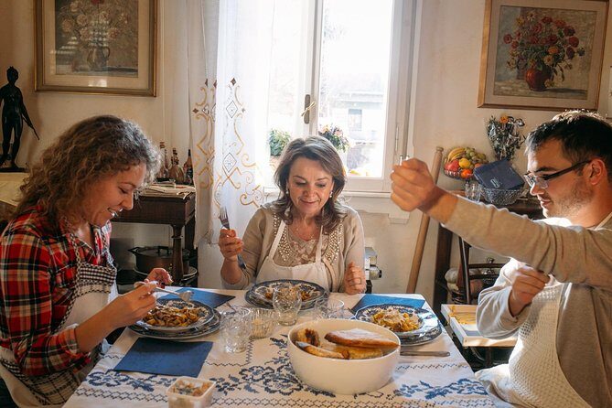 Dine & Enjoy a Cooking Demo at Local's Home in Pisa - Why This Pisa Home Cooking Demo Feels Different