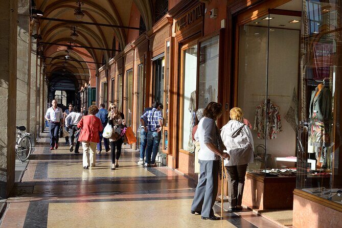 Discover Bologna an amazing city - Price and value for a small private group (up to 10)