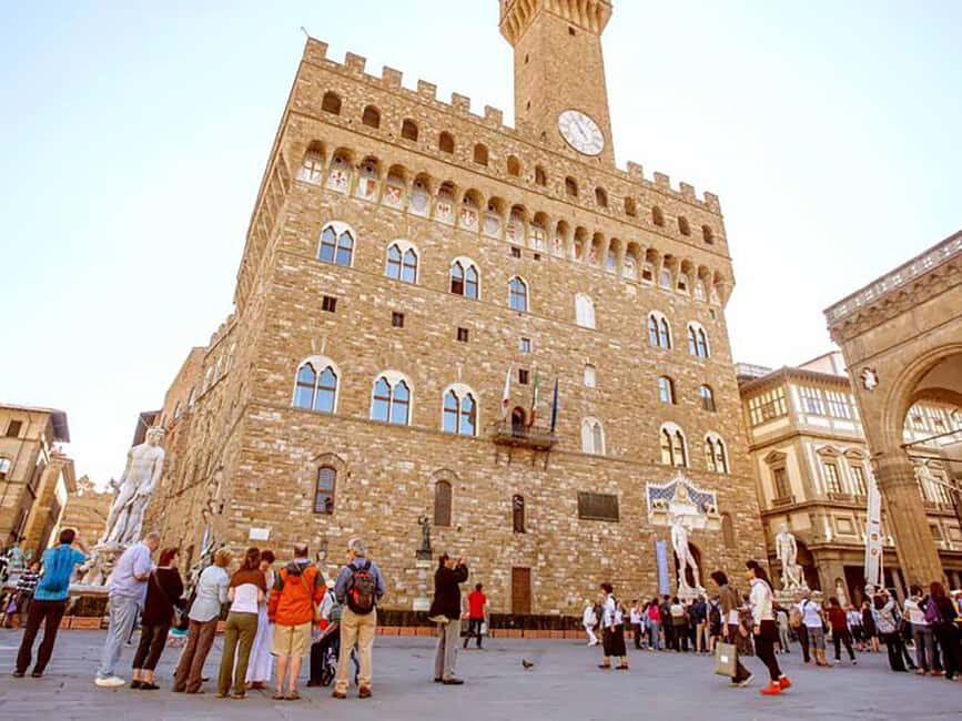 Discover Florence Walking Tour: Guided Tour - Ponte Vecchio over the Arno: the goldsmith bridge story