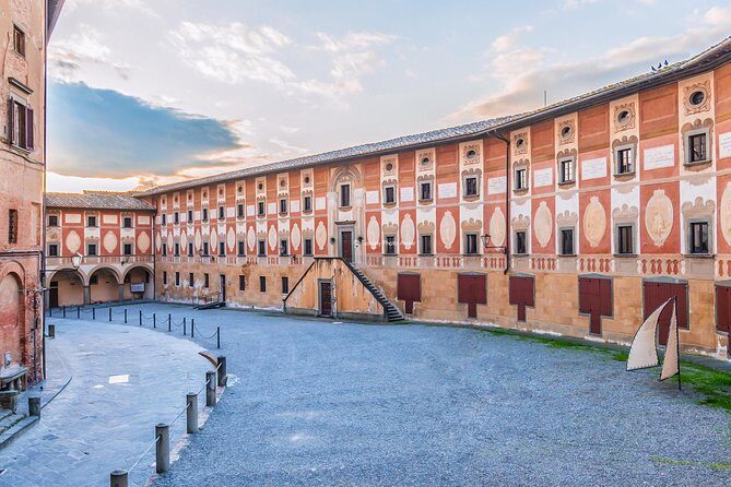 Discover San Miniato - Meeting at Piazza Dante Alighieri, then finishing near Piazza del Popolo