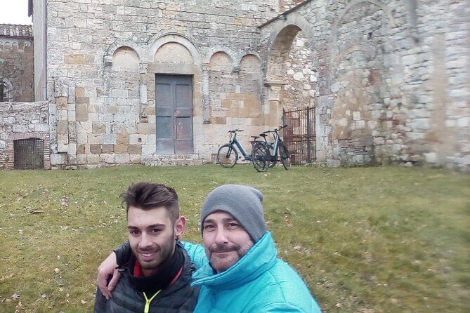 E-Bike rental in Tuscany - Smartphone Itinerary + Interactive Maps: How to Use Them Smart
