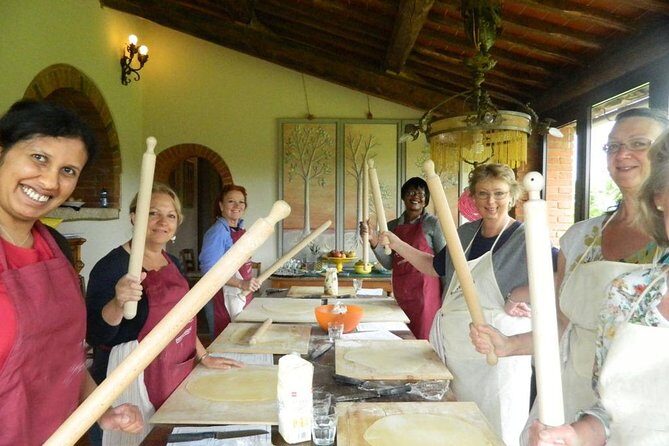 Exclusive Cooking Lessons in Tuscany with a Professional Chef - Wine and Prosecco: pairing included, not an upsell trap