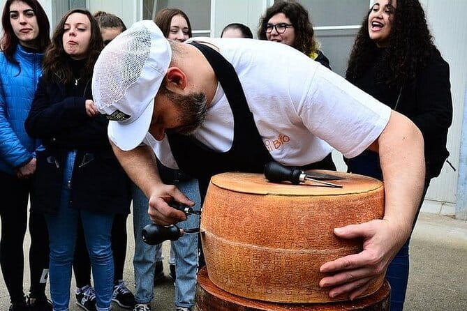 Exclusive Emilia-Romagna,Parmigiano, Prosciutto, Balsamic, Wine - Why Emilia-Romagna wins for food day trips