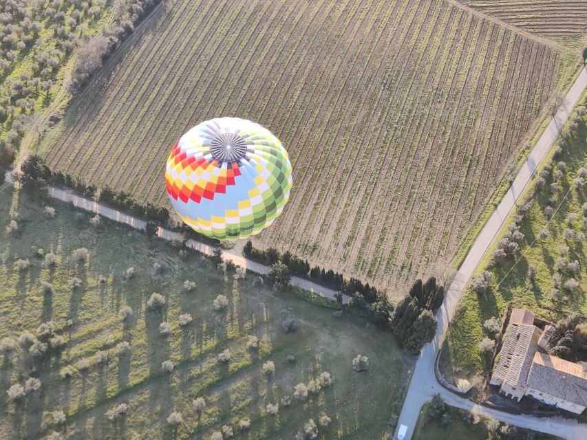 Exclusive Private Balloon Tour for 2 in Tuscany - Climb into the basket: what that first lift feels like
