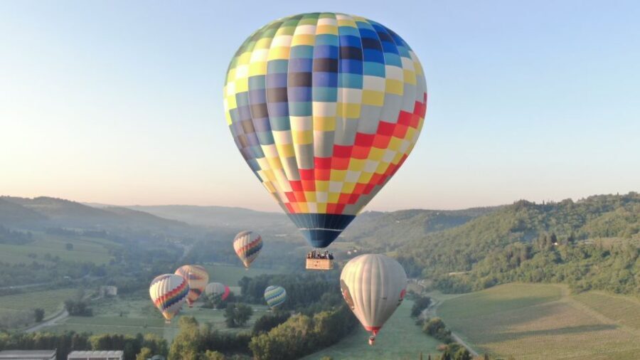 Exclusive Private Balloon Tour for 2 in Tuscany - Private for two: why the experience feels more personal