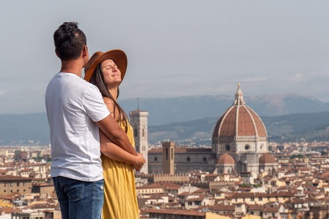 Exclusive Private Photoshoot in Florence - Picking Your Backdrop: City Center or Piazza Michelangelo