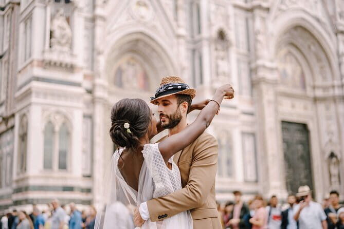 Exclusive Private Photoshoot in Florence - Weather and Timing: The One Real Catch