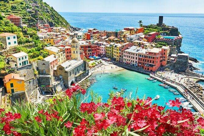 Exclusive Private Shore Excursion from Livorno port to Cinque Terre - Meeting point logistics: Porto Vecchio and staying cruise-sane