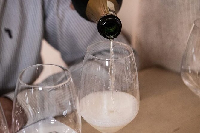 Exclusive Wine Tasting in the Historic Center of Siena - Small Group Comfort: Why Max 10 Matters for Learning