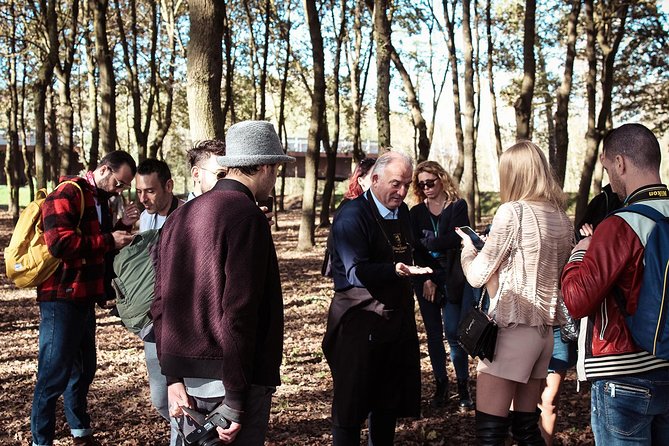 Experience Tuscan Truffle Hunting with Wine and Lunch - Stop at the winery, then out into the oak grove