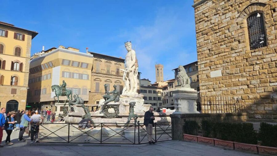 Express Florence and Medici Chapel and Michelangelo Tour - Loggia dei Lanzi and the Fountain of the Boar: sculpture outside, street life around it