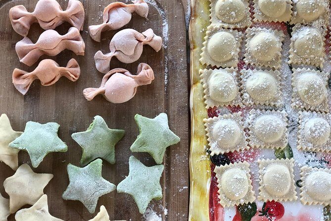 Family cooking class - Wine included: tasting local flavors with your own lunch