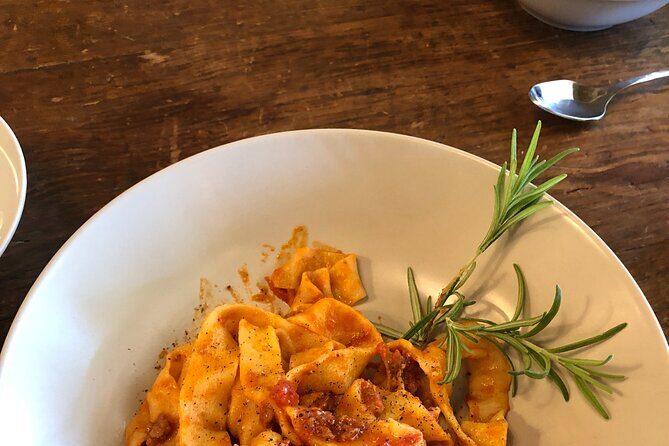 Family cooking class - Where you meet: Fontanaro Organic Olive Estate and a 10-to-1 schedule