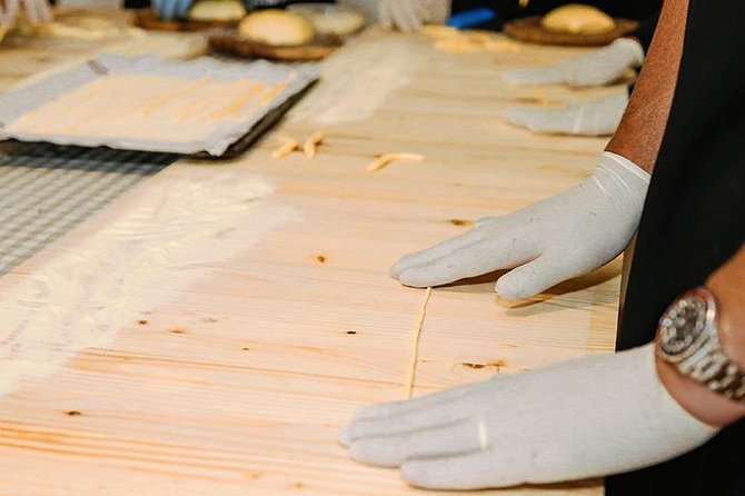 Family Tuscan Cooking Class - Your 3-Hour Cooking Flow: Dessert, Bruschetta, Pasta