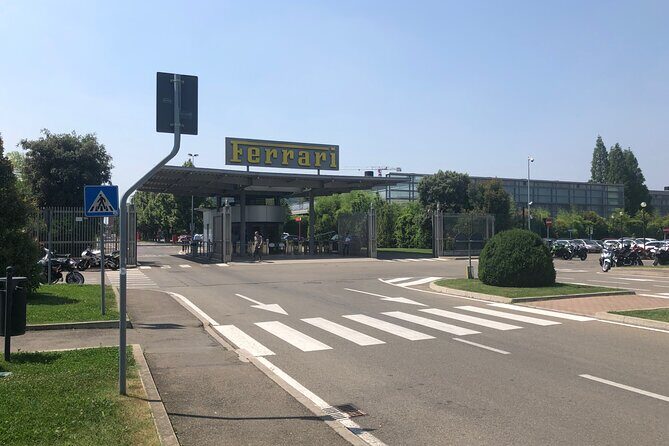Ferrari World: Museums, Factory tour, Simulator,private transport - Getting to the pickup point in Bologna (and avoiding the wrong turn)