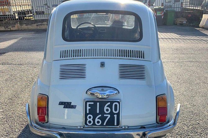 Fiat 500 Tour of the Chianti Roads from San Gimignano - Stop 4: Casale dello Sparviero winetour—lunch, tasting, and the exclusive access angle