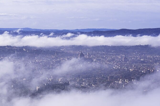 Fiesole Hike & Italian Aperitivo - Getting to Fiesole without stress: Piazza Mino meeting point and a quick bus from Florence