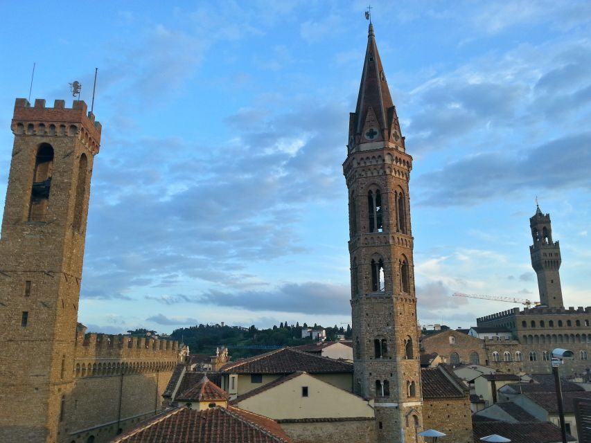 Florence: 1.5-Hour Bargello Museum Private Tour - Courtyard to galleries: using the palace history to read the museum