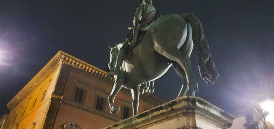 Florence: 2-Hour Esoteric Guided Walking Tour - Piazza del Duomo: the Baptistery palindrome and the thrill of noticing