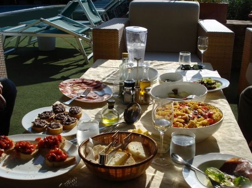 Florence 5-Hour Picnic Tour in a Vintage Fiat 500 - Why a vintage Fiat 500 convoy makes Tuscany feel personal