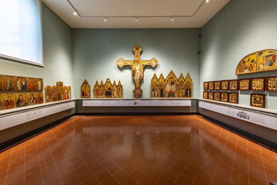 Florence: Accademia and David Skip-the-Line Entry Ticket - Meeting point at Via Guelfa: how to avoid the usual Italy-mess
