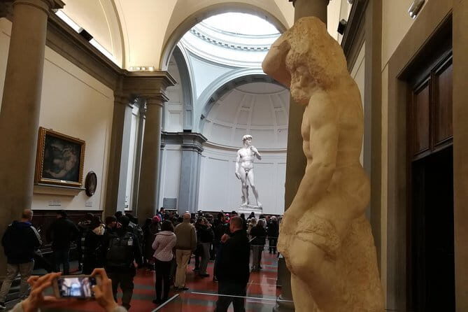Florence Accademia Gallery: All Michelangelo's Masterpieces Guided Tour - Piazza San Marco start: Michelangelo before David