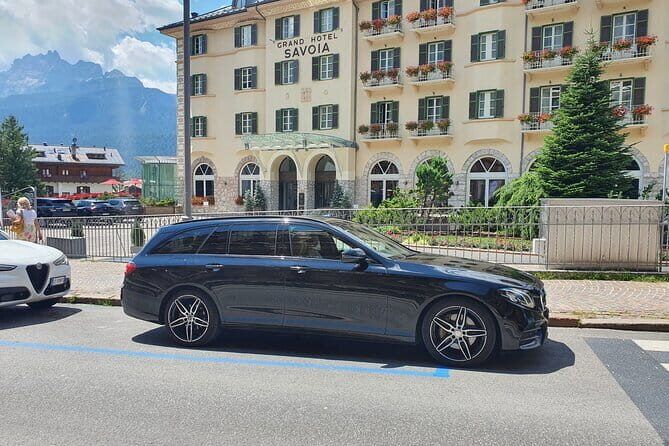 Florence Airport (FLR) to Florence hotels - Arrival Private Transfer - The 20-minute ride: what to expect after you board